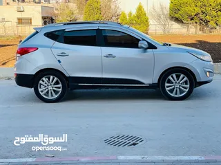 1 هونداي توسان 2012 بالرخصة فل الفل  ماطور 2000 ديزل  اوتوماتيك  ترخيص وتامين  2*4 بصمة تشغيل وبصمة اب