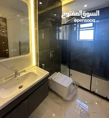  8 شقة ارضيه مع مدخل خاص في الجبيهة حي ام زويتينه بتشطيب فندقي