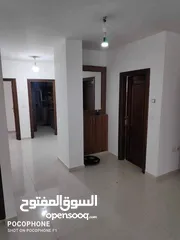  13 شقة للايجار اول الطيرة جنب السرية مباشرة