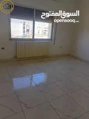  26 شقة طابقية مميزة للبيع في عبدون الشمالي  - خلف المركز العربي طابق ثاني 335م