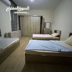  12 مزرعة للبيع اطلالة جذابة