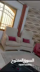  10 طقم كنب شبه جديد