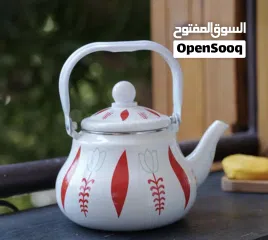  6 Chic Tulip design kettle 1.5L