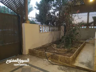  7 شقة أرضية للبيع بداعي السفر