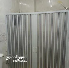  2 شورات بوكس حمام اكورديون