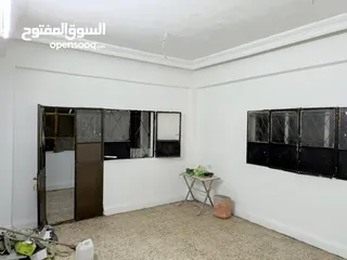  1 بيت . شقه  منزل  لايجار _الزرقاء _وادي الحجر _خلف مسجد اصحاب الرسول_________