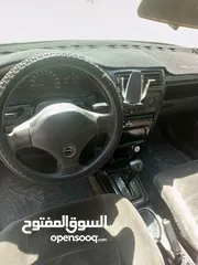  4 فكترا 1990