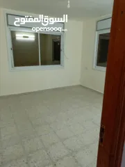  6 شقة للايجار السنوي