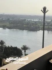  5 شقه فندقية للايجار اليومي كورنيش النيل موقع متميز فيو النيل و الاهرامات