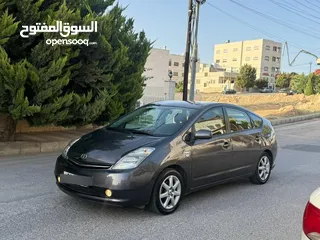  17 تويوتا بريوس 2009