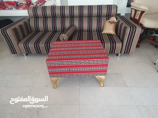  2 جلسه 3 مقاعد مع طاوله