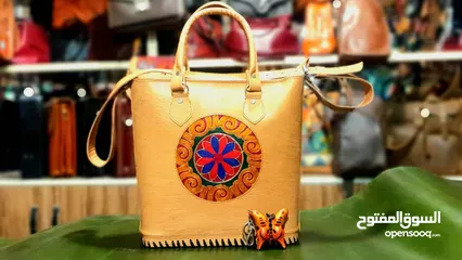  5 Handmade shoulder bags حقائب  مصنوعة يدويا