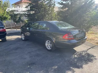  4 مرسيدس E200موديل 2004
