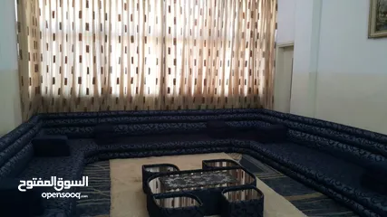  1 اثاث مستعمل بحال الوكاله للبيع