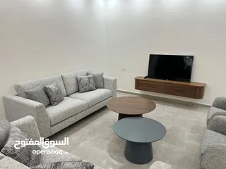 2 شقة مميزة مش مسكونة 131 متر كاشفة كل نابلس
