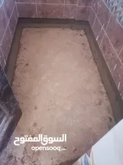  15 فني عازل مائي وحراري