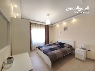  3 شقة مفروشة للايجار في الشميساني  ( Property 32278 ) سنوي فقط