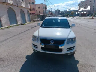  1 فولكس فاجن طوارق 2008 بحالة الوكالة