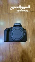  1 كاميرا كانون 2000D للبيع بحالة ممتازة بدون عدسه