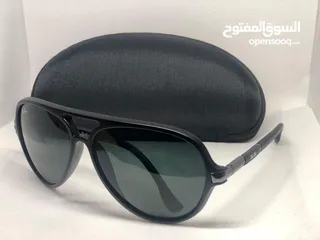  1 high Quality Sunglasses available...