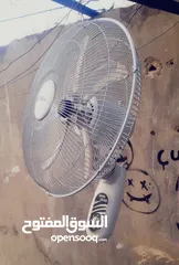  5 مرواح بصلاة على البني مواتير نحاس مقفولات