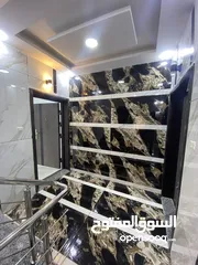  13 فيلا فخمة للبيع