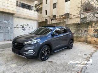  7 هونداي توسان فل الفل مع فتحة 4/4