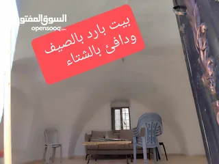  7 بيت أثري  تراث قديم  مستقل  للبيع  بسعر مغري ومميز