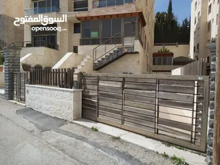  25 شقة ارضية للبيع غرفتين نوم في الرابية