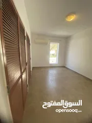  10 3Me40-Cozy 2BHK townhouse for rent in MQ