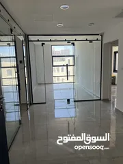  4 مخازن ومكاتب للايجار