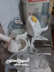  3 محضرة طعام مولينيكس فرنسية   استعمال بسيط...  متعددة الاستعمالات وبحالة جيدة جدا