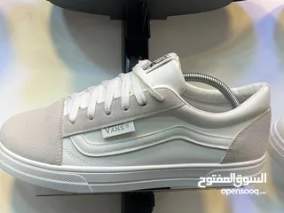  25 مجموعة متميزة من الأحذية والبراندات الجديدة  Adidas NiKE PUMA Skechers