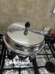  3 Pressure cooker new (blackstone)