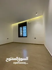  15 شقق طابقية للبيع مساحة 100 م و 200 م اربع غرف نوم