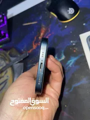  4 iPhone 13 256gb blow