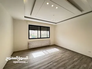 23 شقة مميزة طابق اول مساحة 214 م بتشطيبات مميزة باجمل مناطق رجم عميش مع بلكونات بنظام ترسات