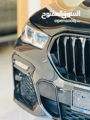  5 BMW X6 M  2021