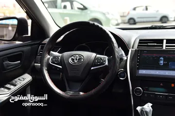  16 تويوتا كامري هايبرد SE بحالة الوكالة Toyota Camry SE Hybrid 2016