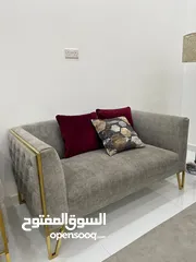  2 كراسي جميلة بتصميم مودرن