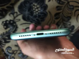  3 تلفون ايفون11 بحال الوكاله بسعر مناسب