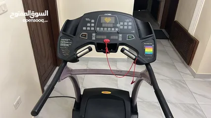  1 CYBEX Refurbished Pro 3 Treadmill