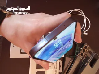  3 سامسونج A55 مساحة 256 بحالة ممتازة ولا أي خدش مع كامل أغراضه وسلك الشاحن الأصلي