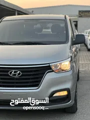  14 HYUNDAI   H1   2019