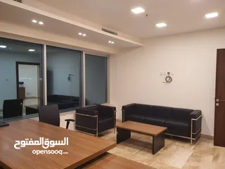  2 مكتب تجاري للبيع – شارع مكة – موقع مميز  يصلح لجميع الانشطة التجارية