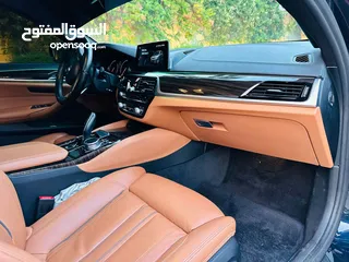  19 BMW 530i model 2018 gulf full service under warranty