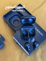  6 Samsung buds pro used