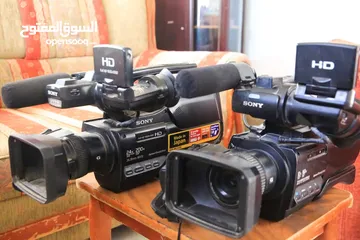  1 الانواع  sony 2500p sony 1500p الكامير