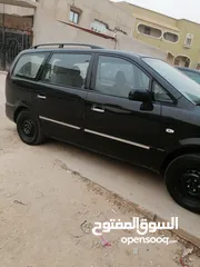  1 هيونداي ترايجيت