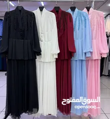  1 فستان ملكي فاخر